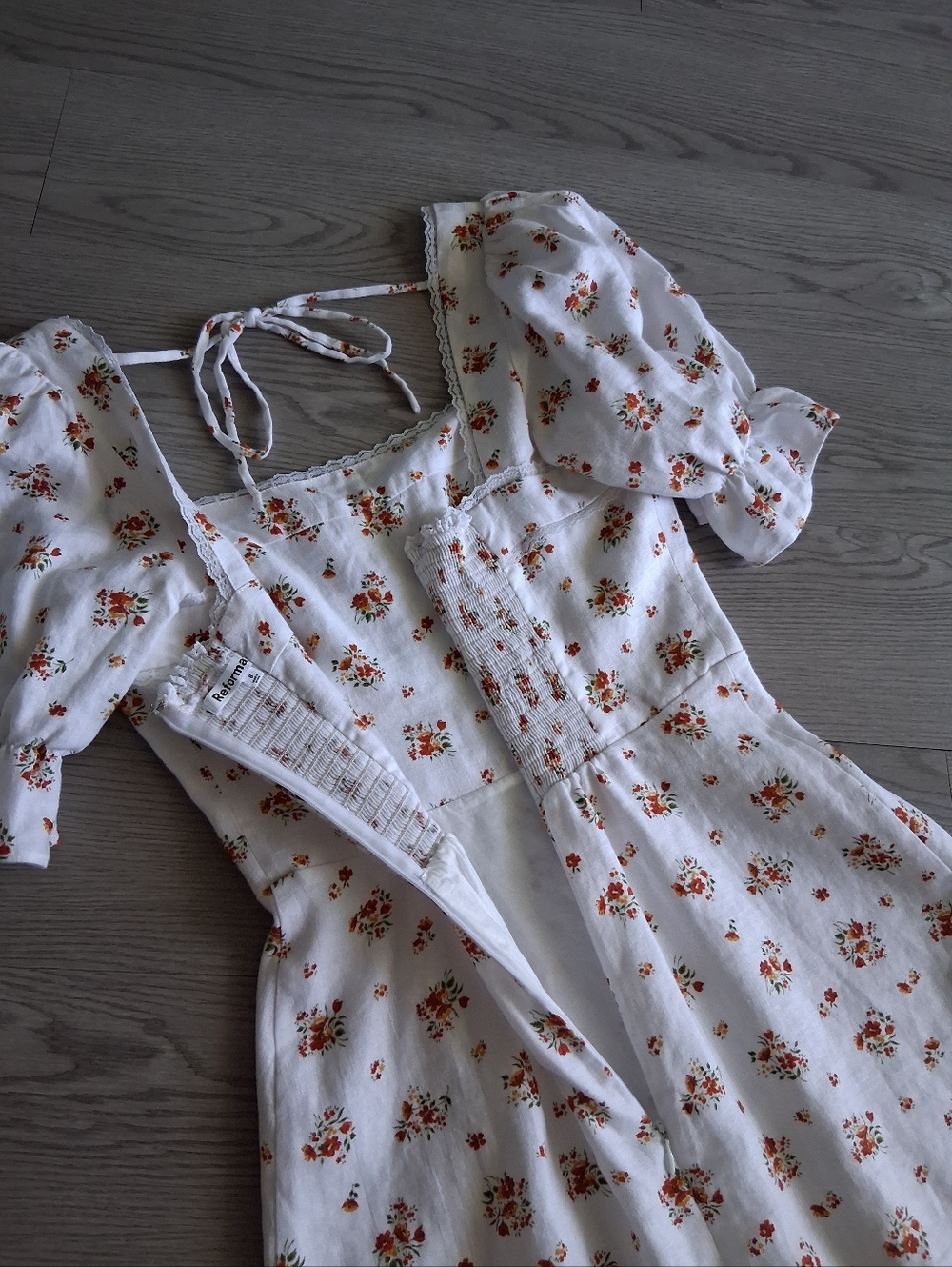 Reformation Evianna Linen Mini Dress In Lara Floral - Picture 9 of 16